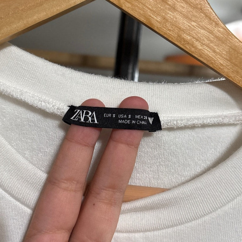 Zara Bamboo White Terry Sweatshirt - Small - EUC