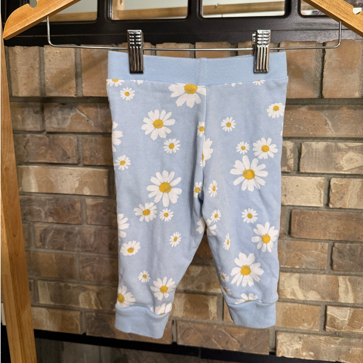 Garanimals Sunflower Baby Girl French Terry Joggers 6-9M EUC